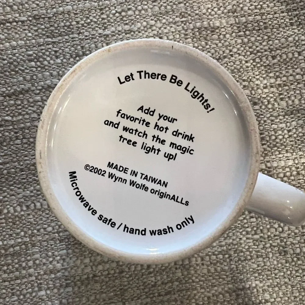(NWOT) Let there be lights Christmas tree mug